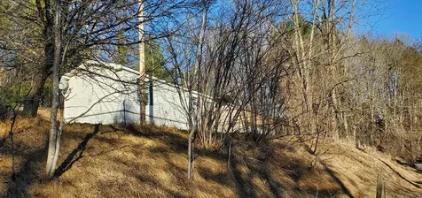 186 Oak Street St. Johnsbury VT 05819