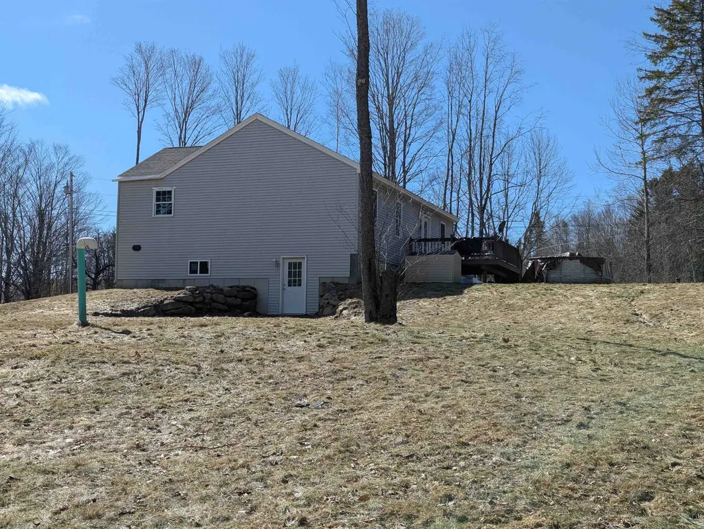 685 Dodge Hollow Road Lempster NH 03605