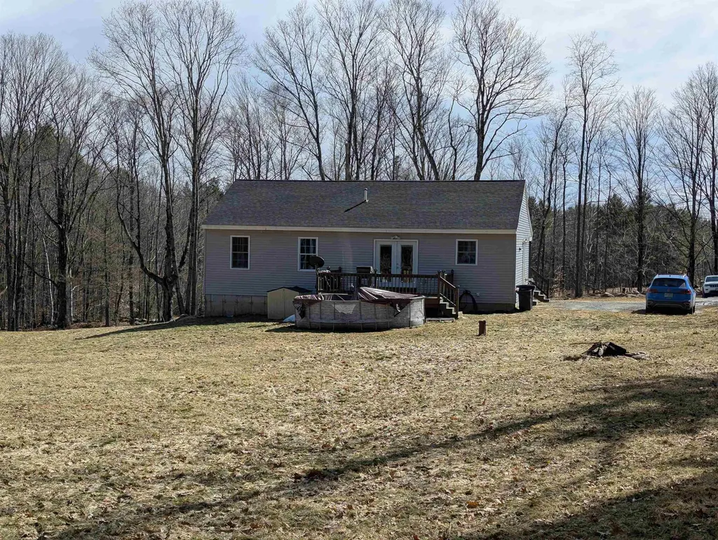 685 Dodge Hollow Road Lempster NH 03605