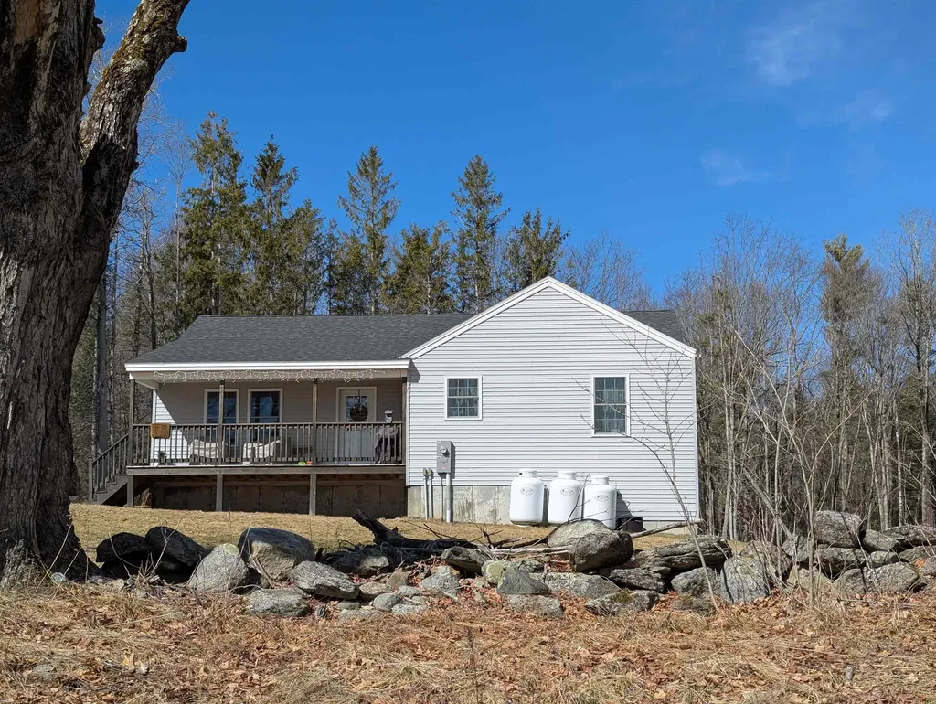 685 Dodge Hollow Road Lempster NH 03605