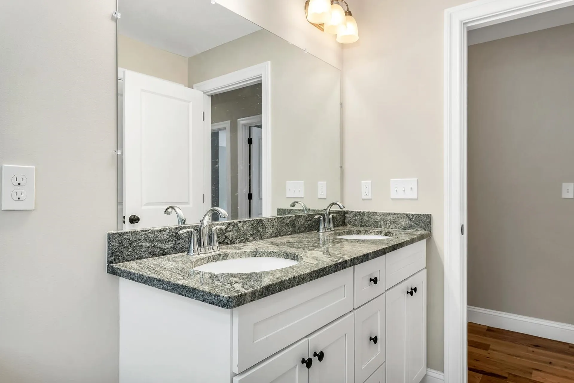 3 Gale Road Hampton NH 03842