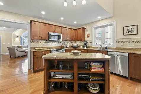 32 Autumn Lane East Kingston NH 03827