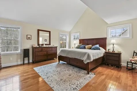 32 Autumn Lane East Kingston NH 03827