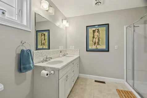 32 Autumn Lane East Kingston NH 03827