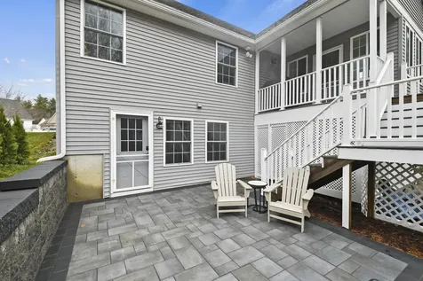 32 Autumn Lane East Kingston NH 03827