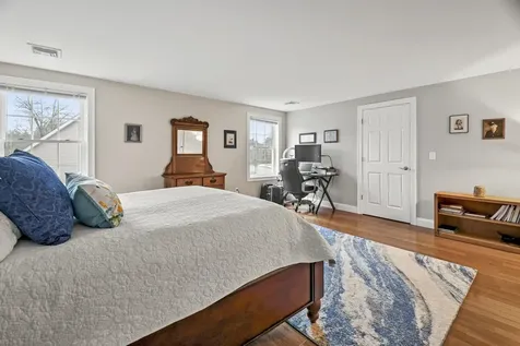 32 Autumn Lane East Kingston NH 03827