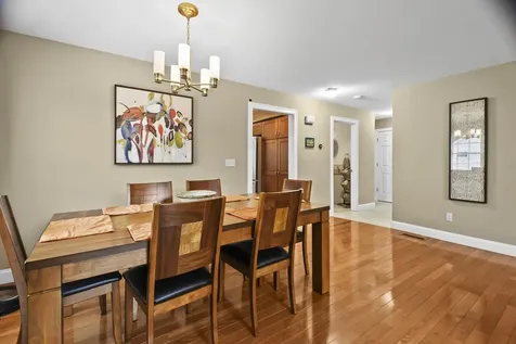 32 Autumn Lane East Kingston NH 03827