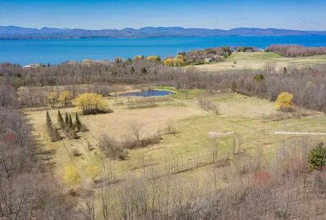 251 Tamarack Road Charlotte VT 05445