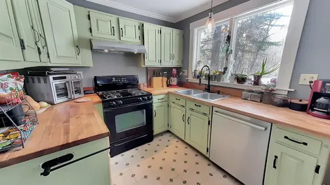 1883 Plains Road Weathersfield VT 05151