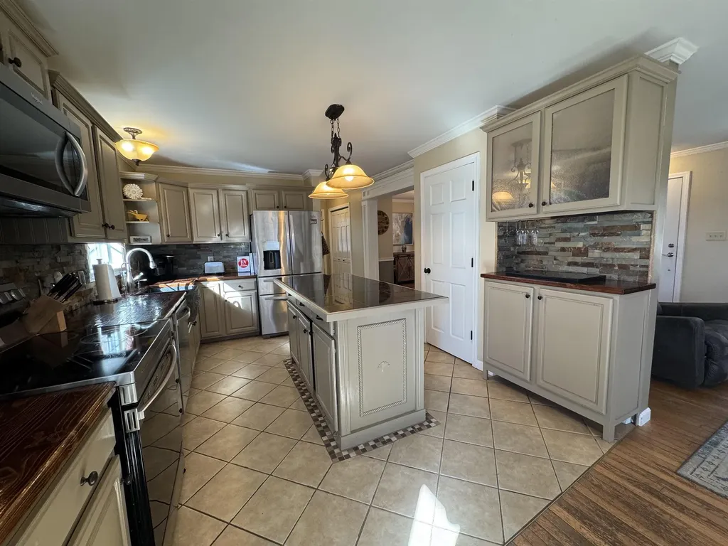 206 Beech Hill Road Andover NH 03216