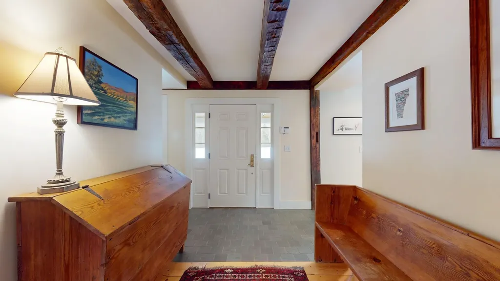 209 Saw Mill Hill Rochester VT 05767