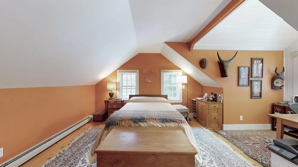 209 Saw Mill Hill Rochester VT 05767