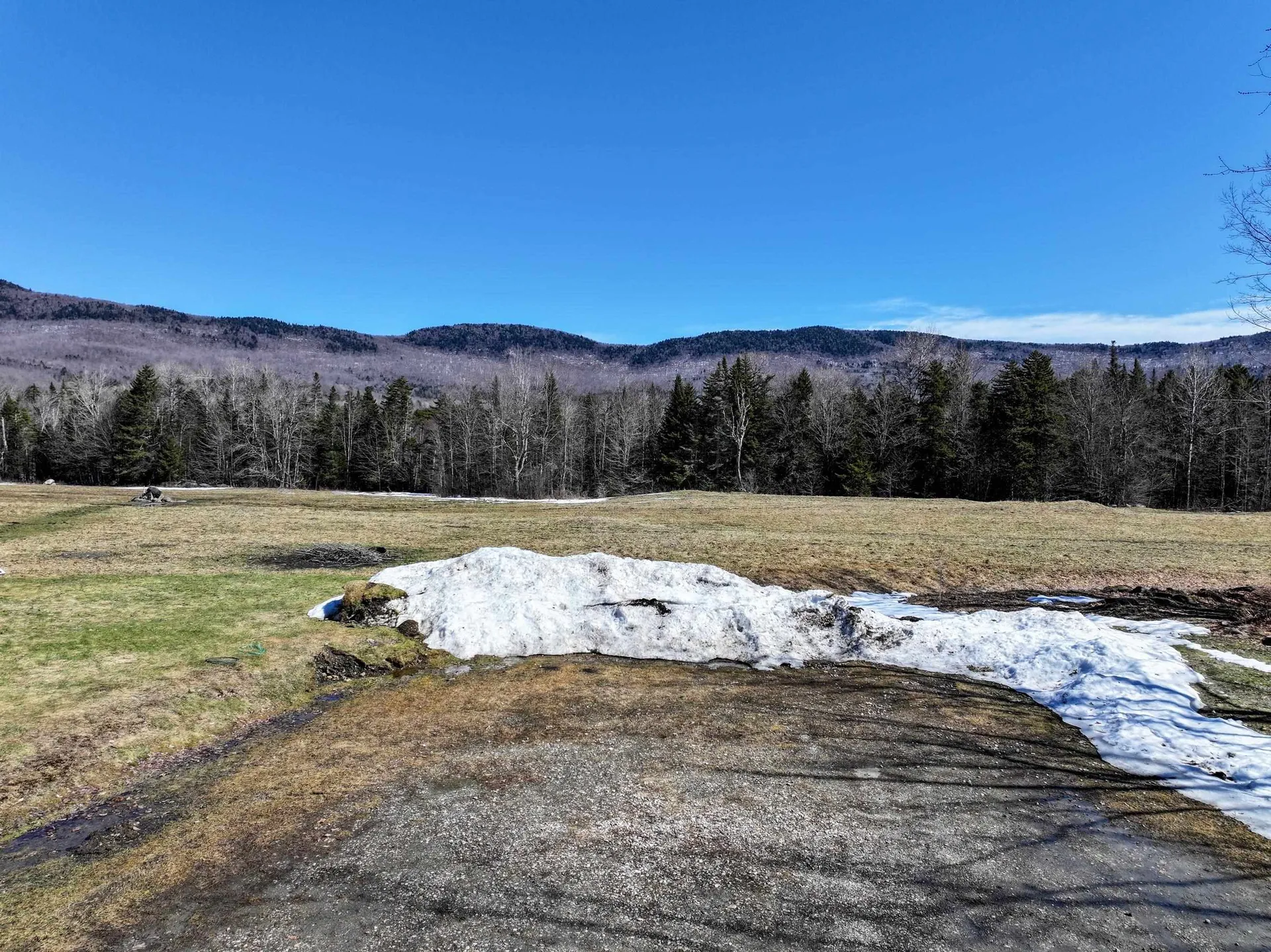 209 Saw Mill Hill Rochester VT 05767