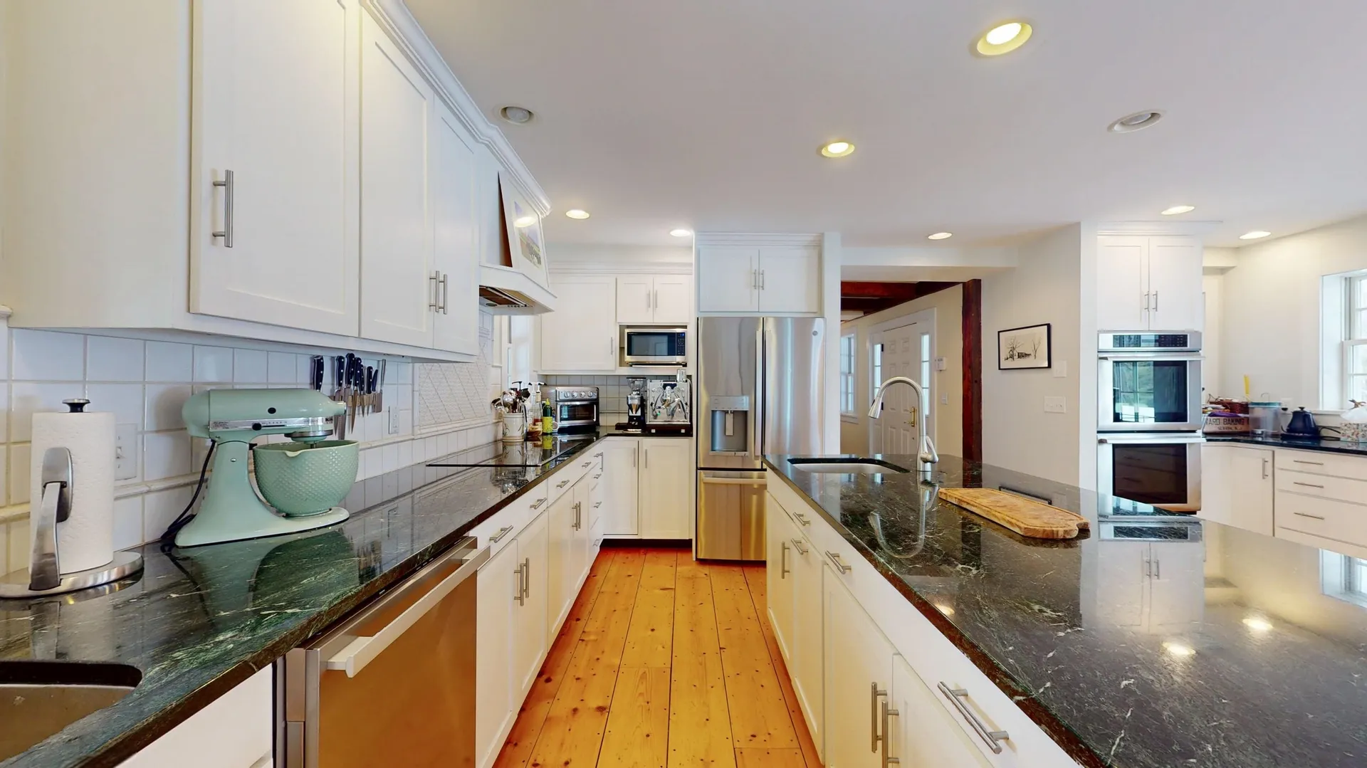 209 Saw Mill Hill Rochester VT 05767