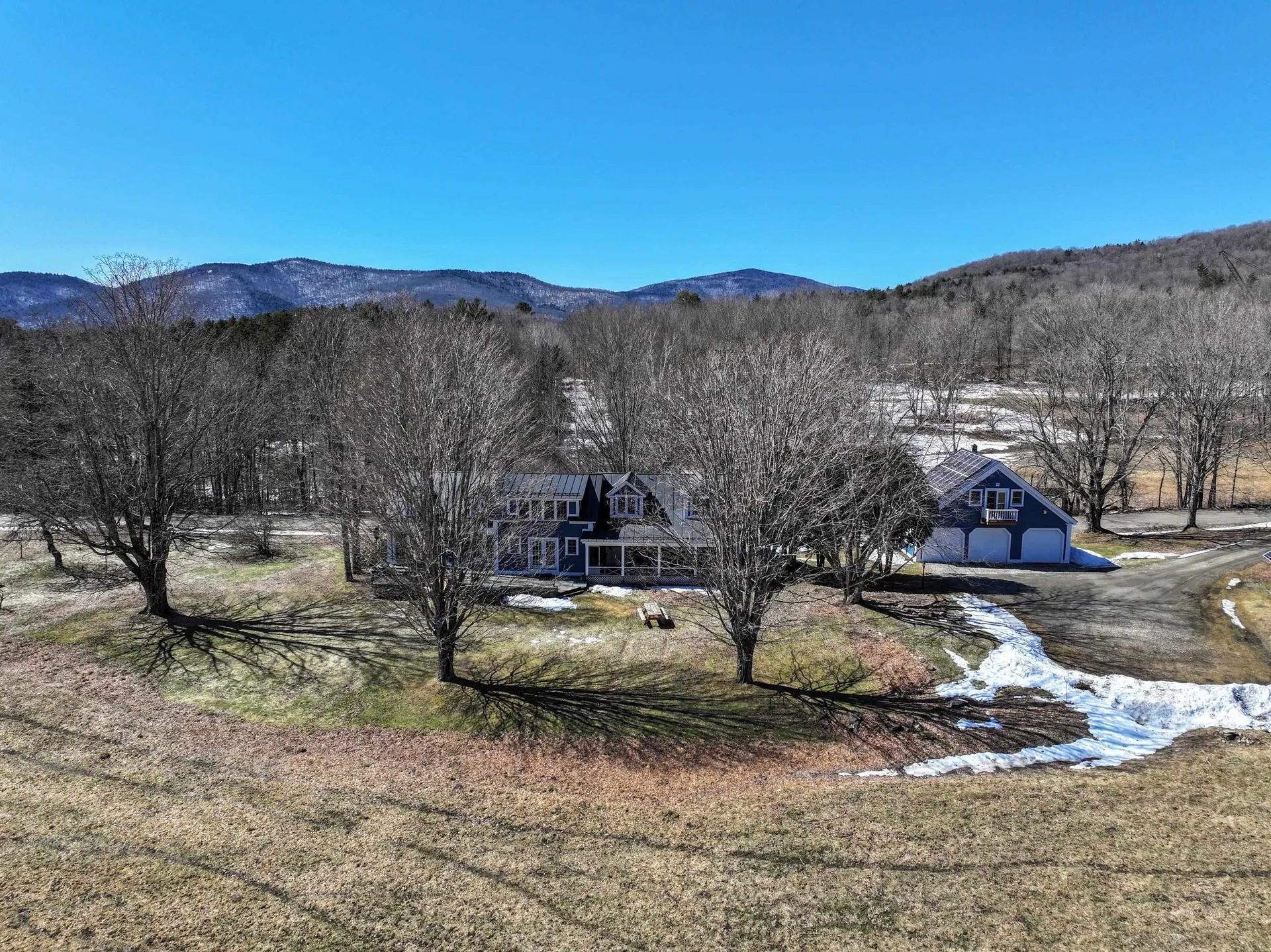 209 Saw Mill Hill Rochester VT 05767