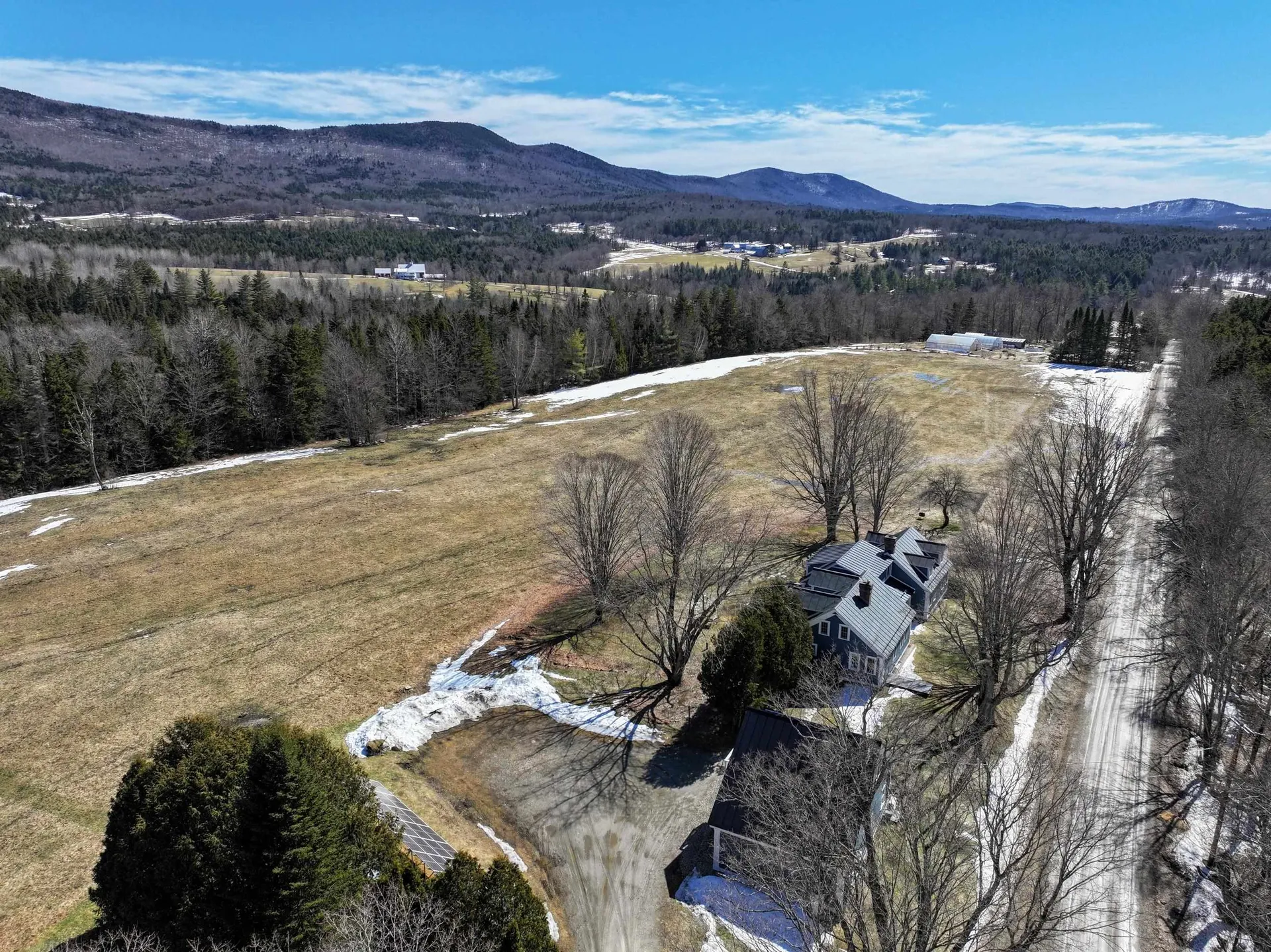 209 Saw Mill Hill Rochester VT 05767