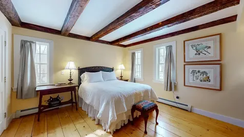 209 Saw Mill Hill Rochester VT 05767