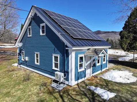 209 Saw Mill Hill Rochester VT 05767