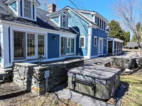 209 Saw Mill Hill Rochester VT 05767