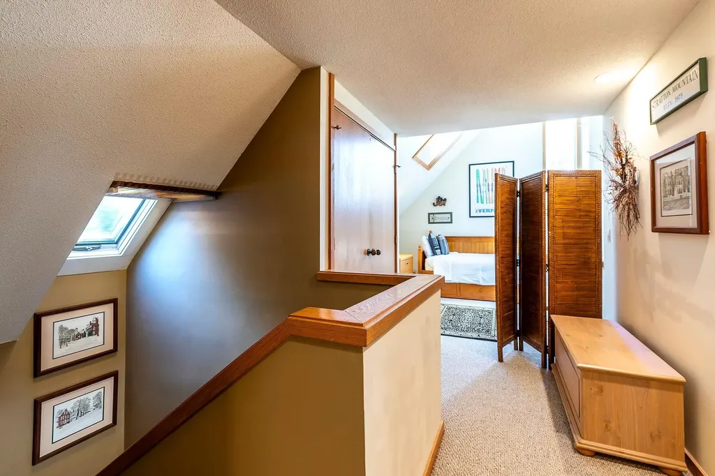 11 Pond View Road Winhall VT 05340