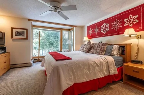 11 Pond View Road Winhall VT 05340