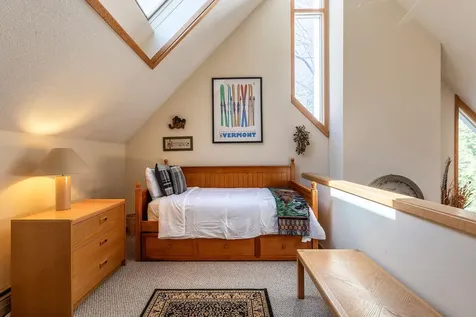 11 Pond View Road Winhall VT 05340