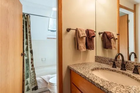 11 Pond View Road Winhall VT 05340