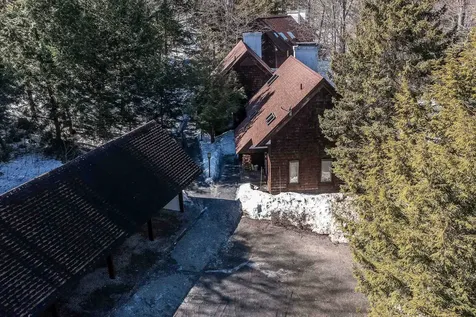 11 Pond View Road Winhall VT 05340