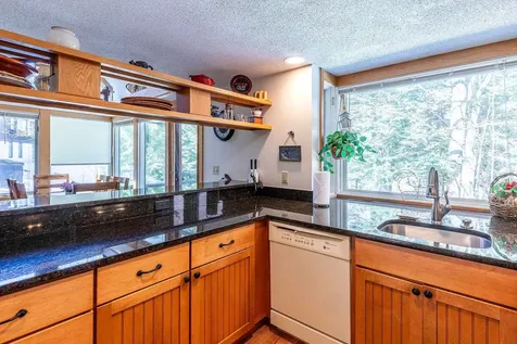 11 Pond View Road Winhall VT 05340