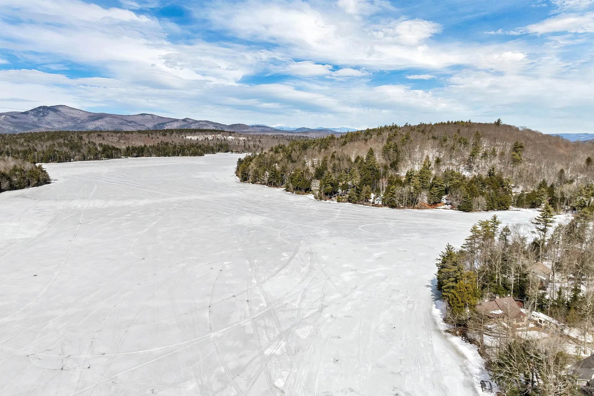 99 Brown Road Tuftonboro NH 03816