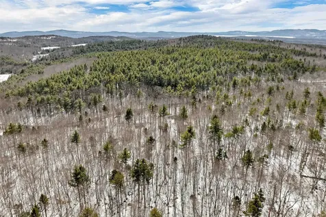 99 Brown Road Tuftonboro NH 03816