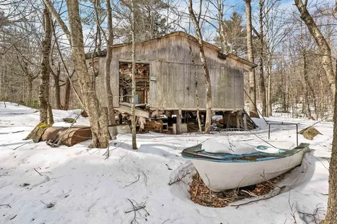 99 Brown Road Tuftonboro NH 03816