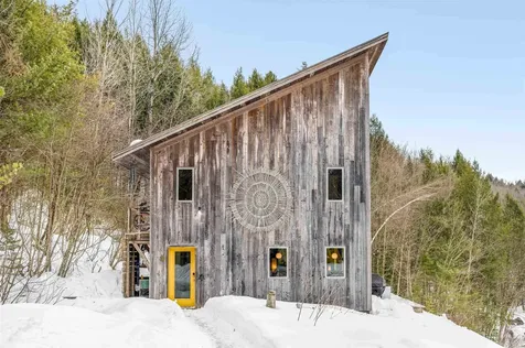 217 Brook Road Middlesex VT 05602