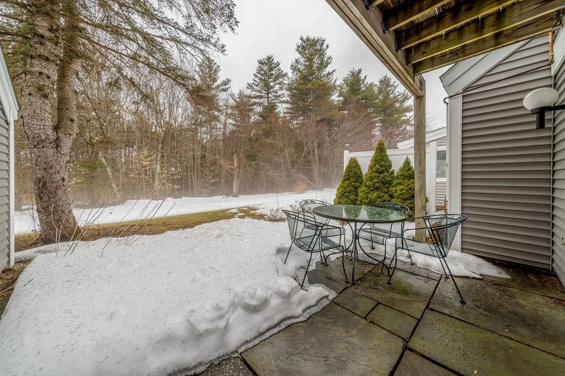 21 Hilltop Place New London NH 03257