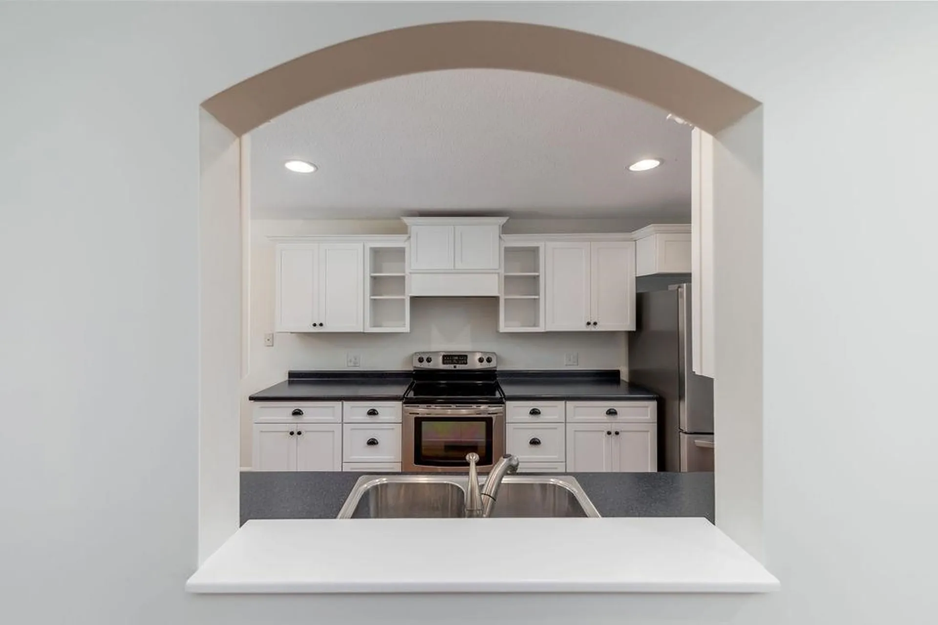 21 Hilltop Place New London NH 03257