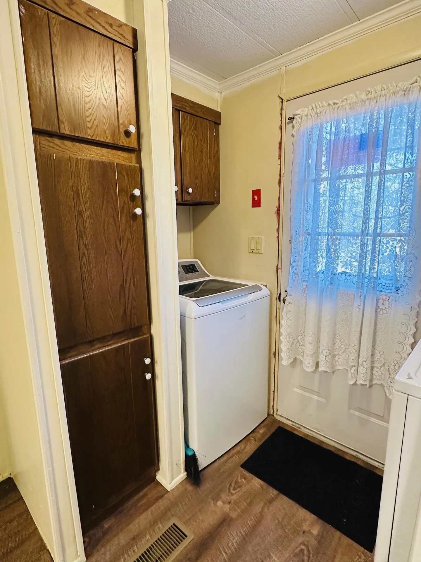 6 Thistle Hill Brattleboro VT 05301