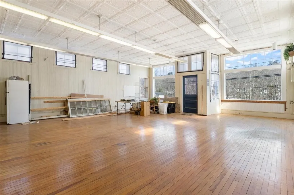 6 Dawson Street Milton NH 03851