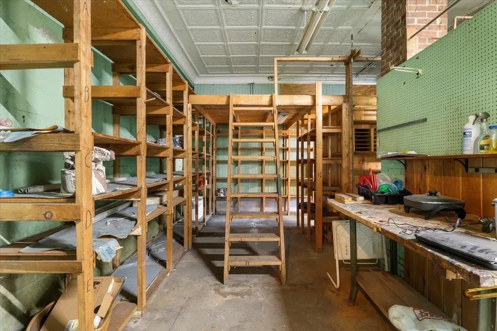 6 Dawson Street Milton NH 03851