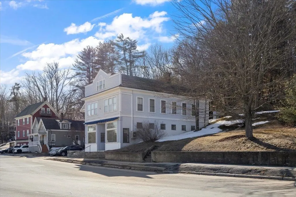 6 Dawson Street Milton NH 03851