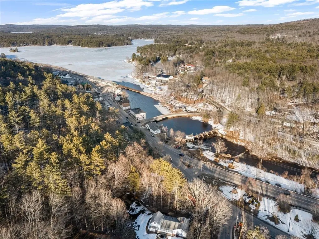 6 Dawson Street Milton NH 03851