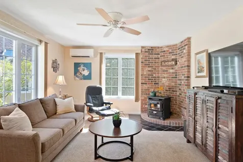 69 Garden Circle Laconia NH 03246