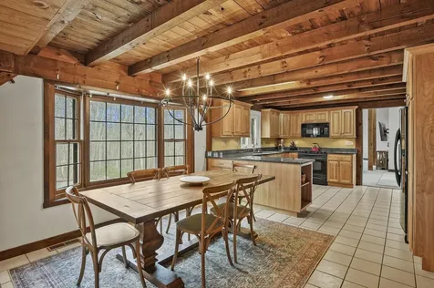 130 Castle Hill Road Windham NH 03087