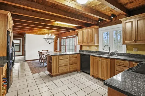 130 Castle Hill Road Windham NH 03087