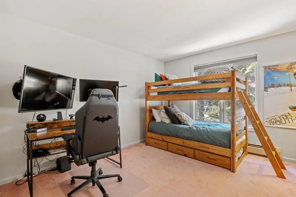 26 Woodsview Lane Lincoln NH 03251