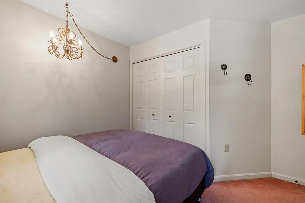 26 Woodsview Lane Lincoln NH 03251