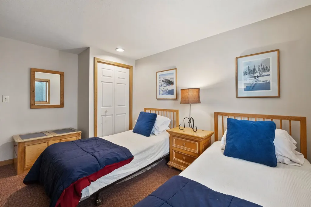 26 Woodsview Lane Lincoln NH 03251