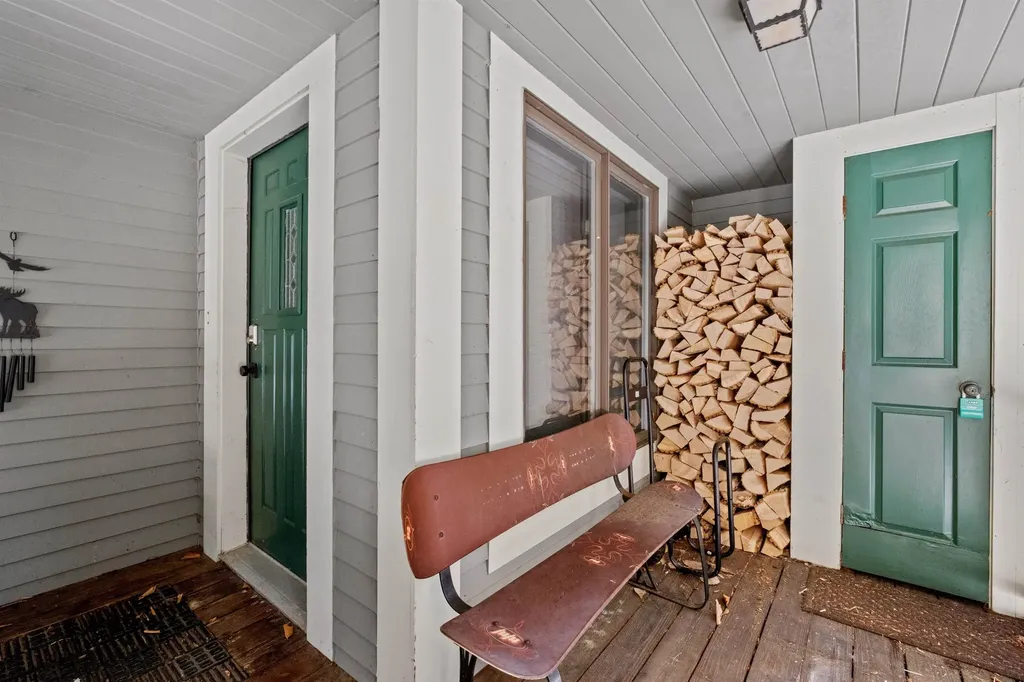 26 Woodsview Lane Lincoln NH 03251