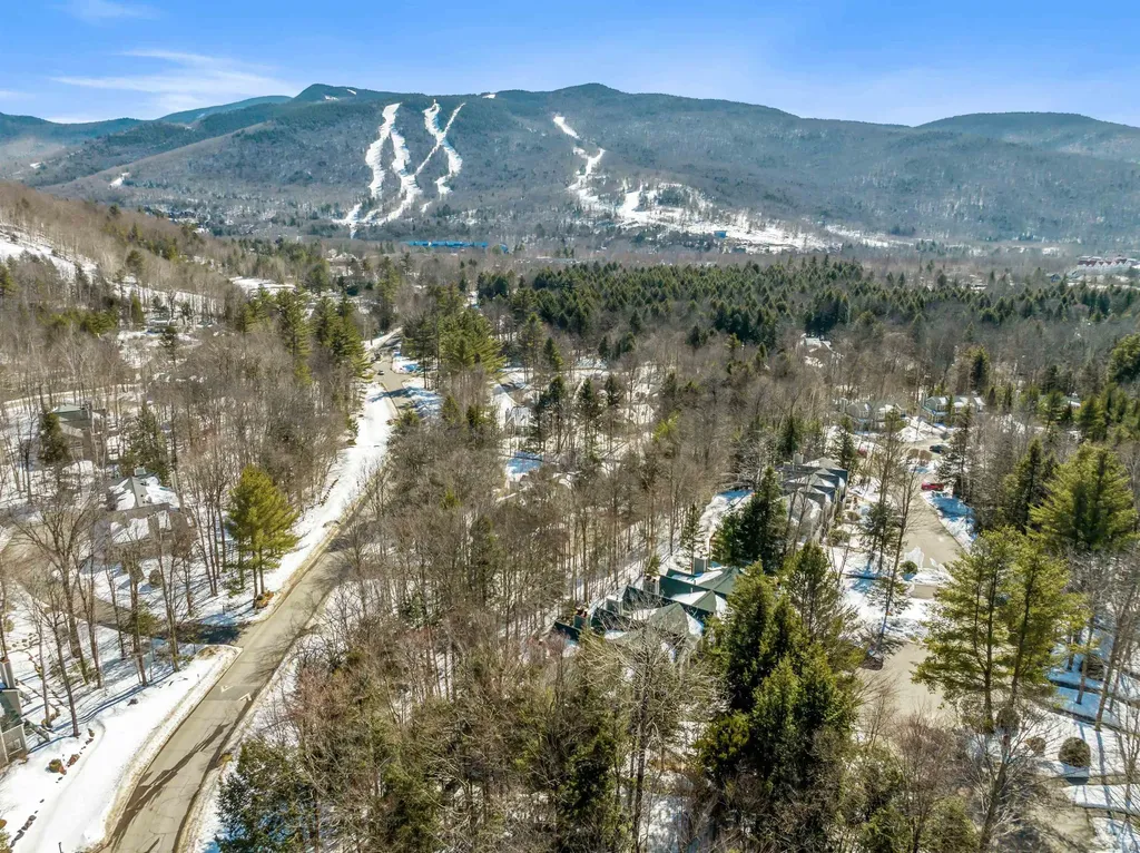 26 Woodsview Lane Lincoln NH 03251