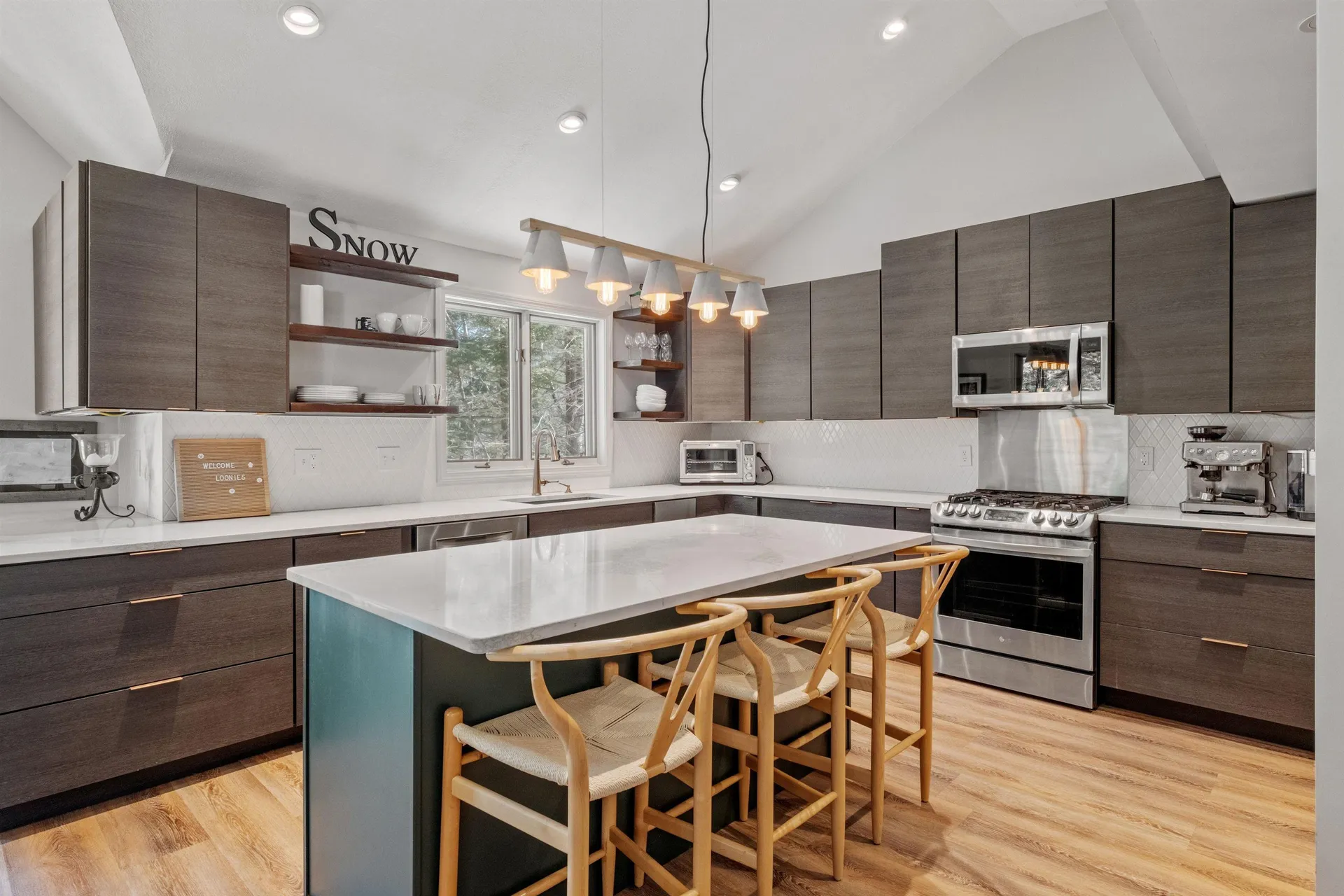 26 Woodsview Lane Lincoln NH 03251