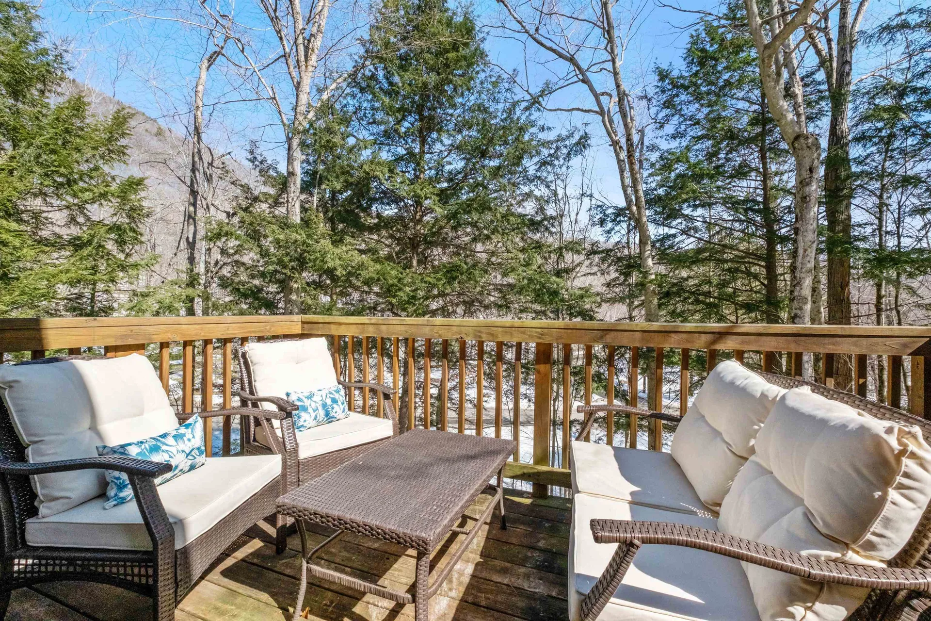 26 Woodsview Lane Lincoln NH 03251